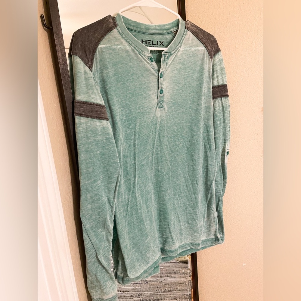 Helix • Light Teal & Gray Burnout Henley